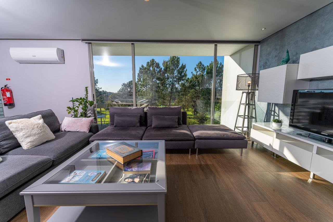 Golf Course - Luxurious Flat T3 - Ponte De Lima Apartment Bagian luar foto